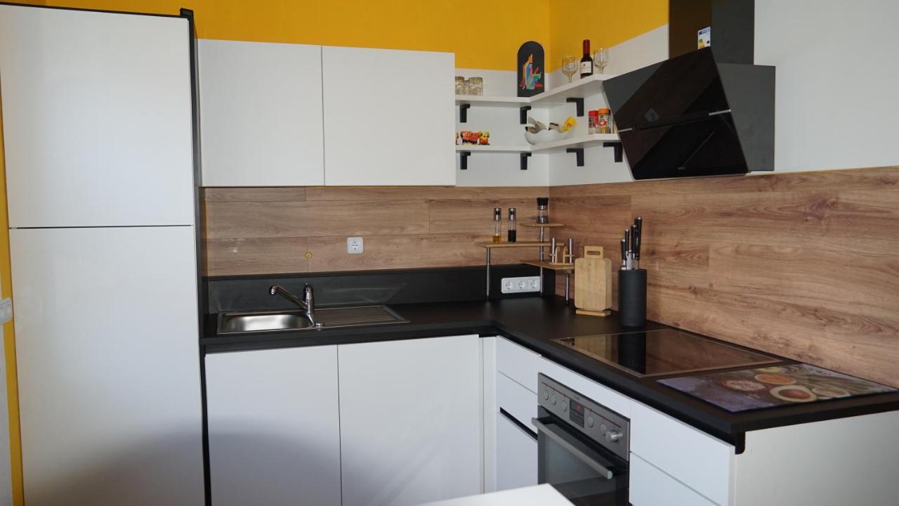 Grosszuegige Wohnung Mit Terrasse Und Gartenzugang - Das Komplette Erdgeschoss Bindlach Dış mekan fotoğraf