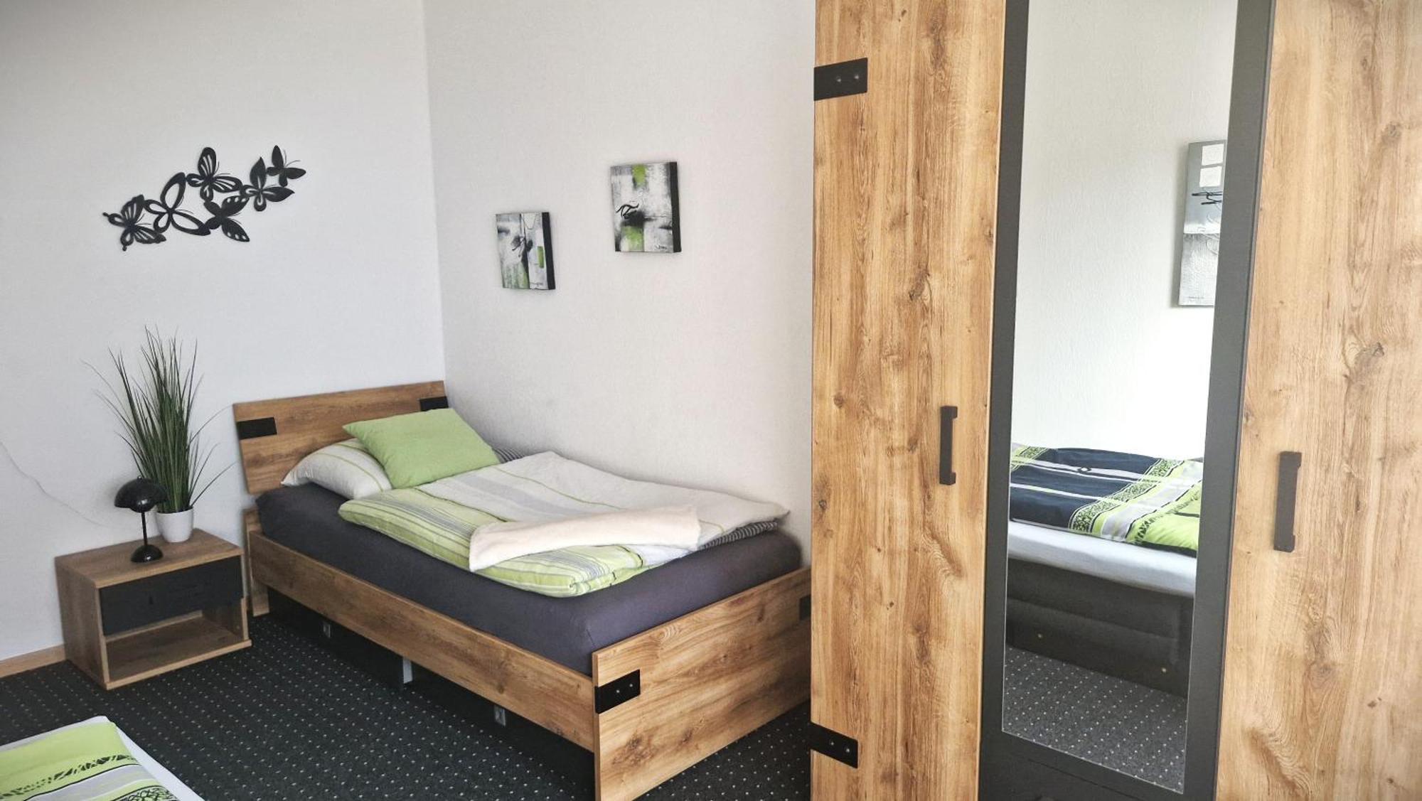 Grosszuegige Wohnung Mit Terrasse Und Gartenzugang - Das Komplette Erdgeschoss Bindlach Dış mekan fotoğraf